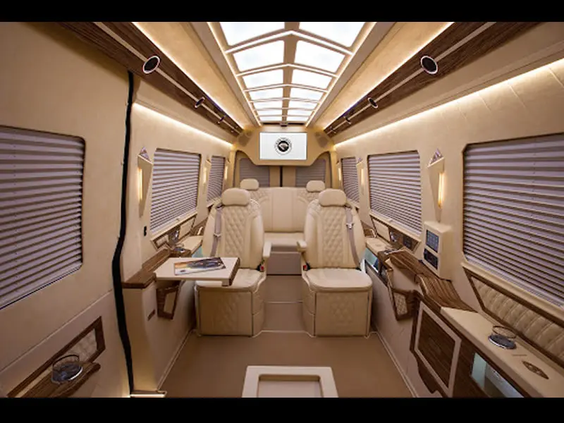 Denizli VIP Sprinter cabin
